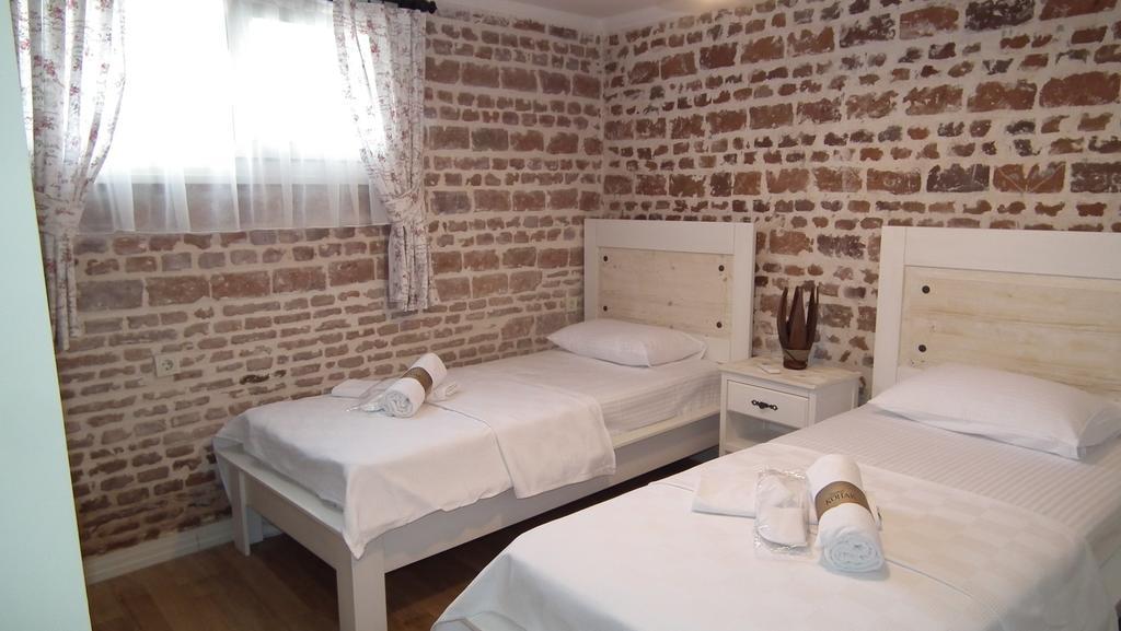 Gizemli Konak Ayvalı Rum bild