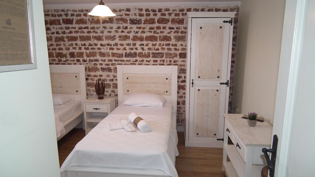 Gizemli Konak Ayvalı Exteriör bild