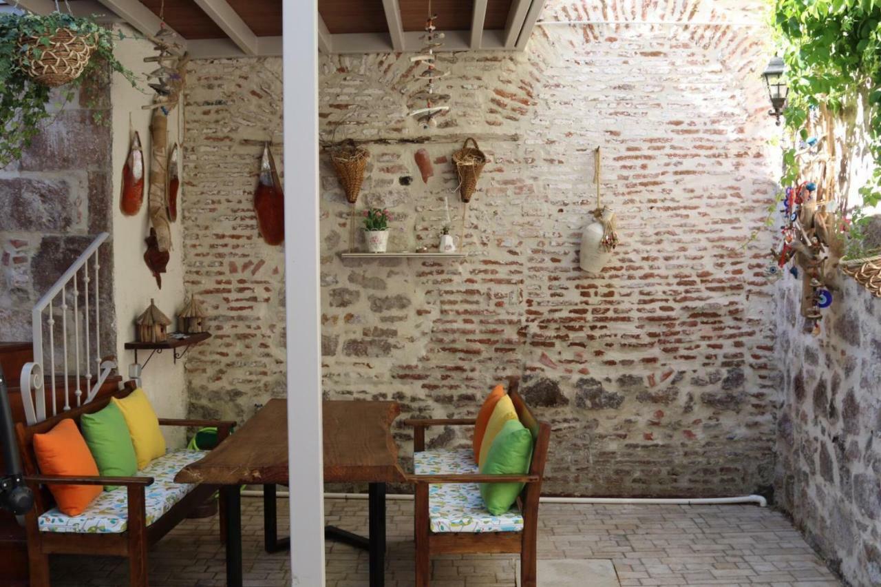 Gizemli Konak Ayvalı Exteriör bild